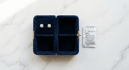 How to Store Fine Earrings While Traveling